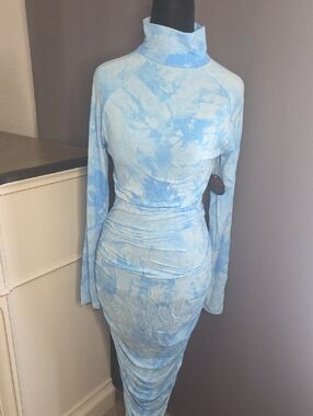 Turtleneck Long-Sleeve Blue Tie-Dye Bodycon Dress